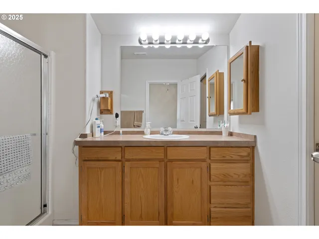 $155,000 | 275 Littlebrook Lane, Roseburg, OR 97471