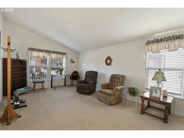 $155,000 | 275 Littlebrook Lane, Roseburg, OR 97471