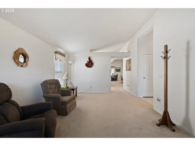 $155,000 | 275 Littlebrook Lane, Roseburg, OR 97471