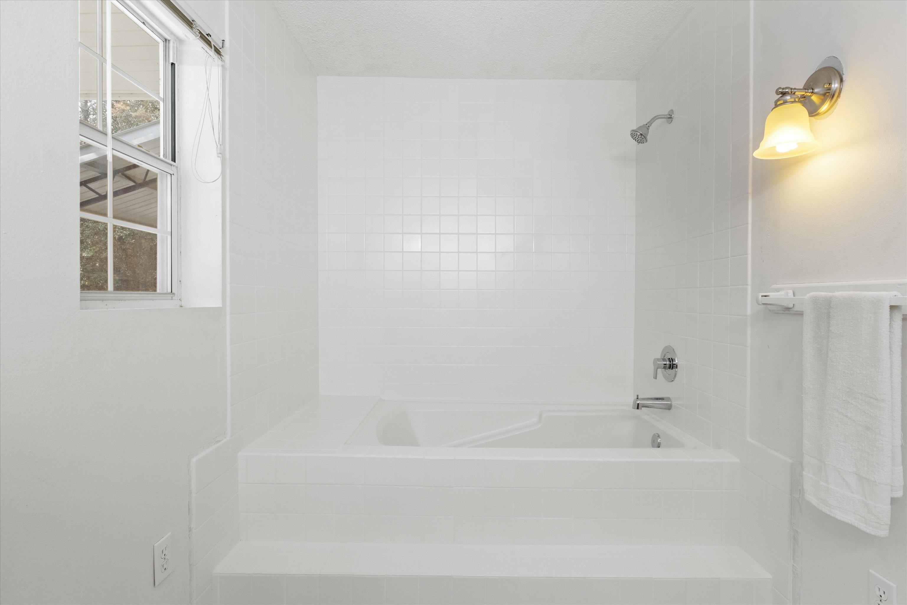 3380 Ben Stoutamire Road Tallahassee, FL 32310 - Photo 14 of 42