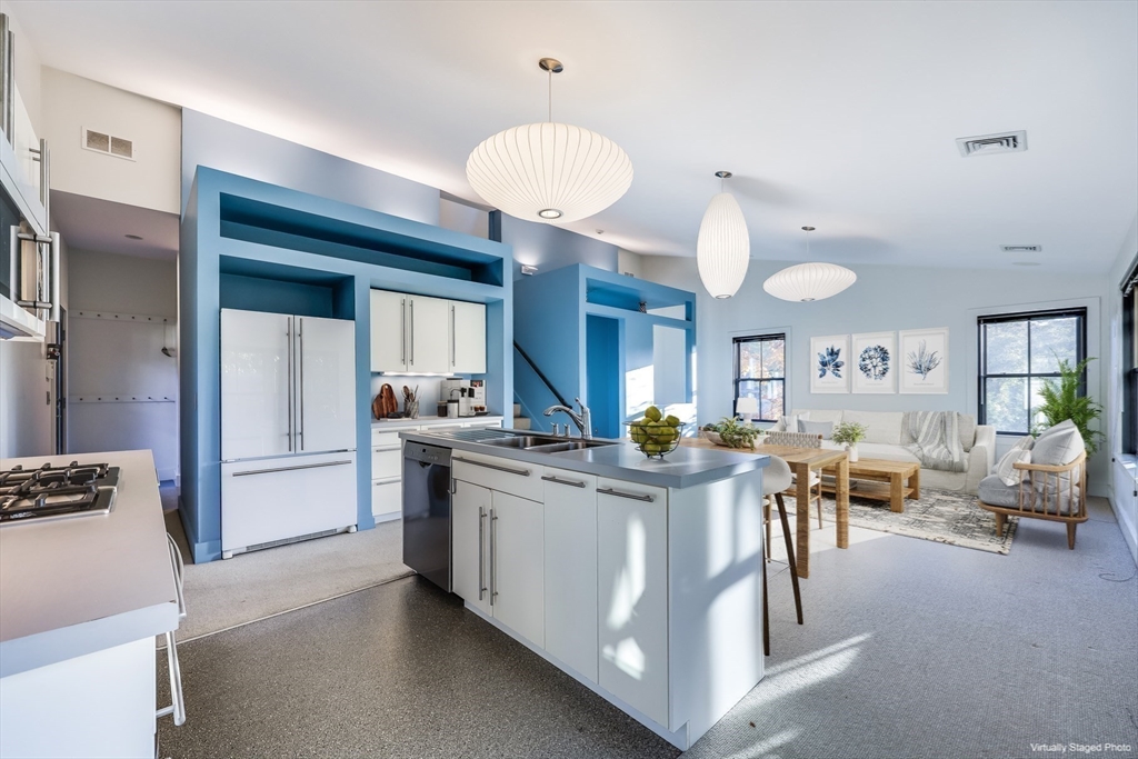 14-16 Sippewissett Road Falmouth, MA 02540 - Photo 35 of 39