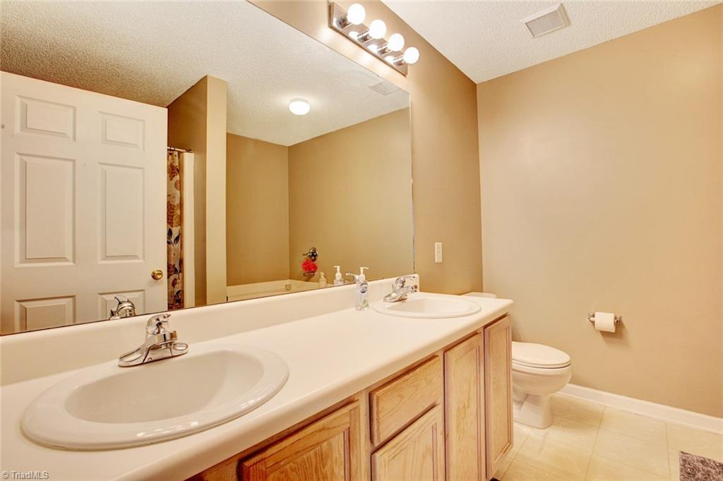 2872 WaterStone Loop High Point, NC 27265 - Photo 17 of 23