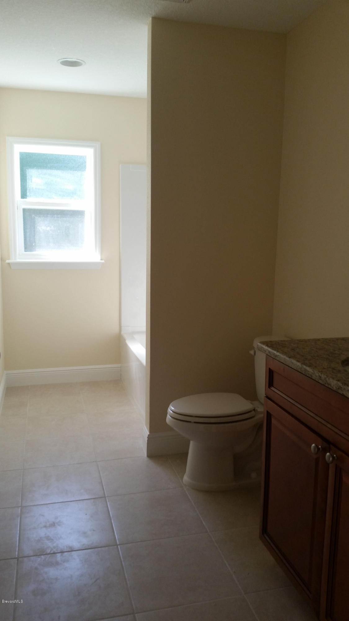 680 Airoso Road Southeast Palm Bay, FL 32909 - Photo 28 of 28 Guest bath
