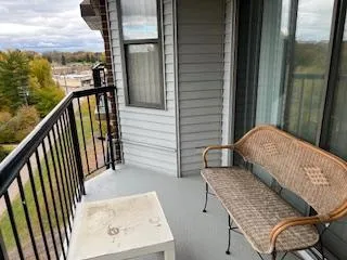 $99,950 | 2601 Kenzie Terrace, Unit 512, St. Anthony, MN 55418