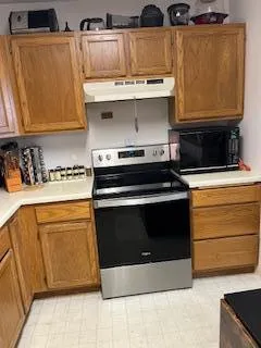 $99,950 | 2601 Kenzie Terrace, Unit 512, St. Anthony, MN 55418