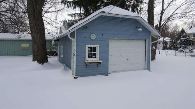 1224 East Mt Morris Road Mount Morris, MI 48458 - Photo 16 of 16 21111142-15.JPG