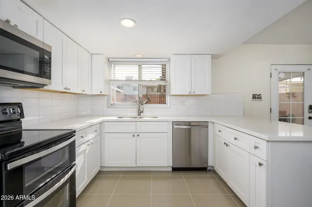 $295,000 | 1665 West Hazelwood Street, Phoenix, AZ 85015