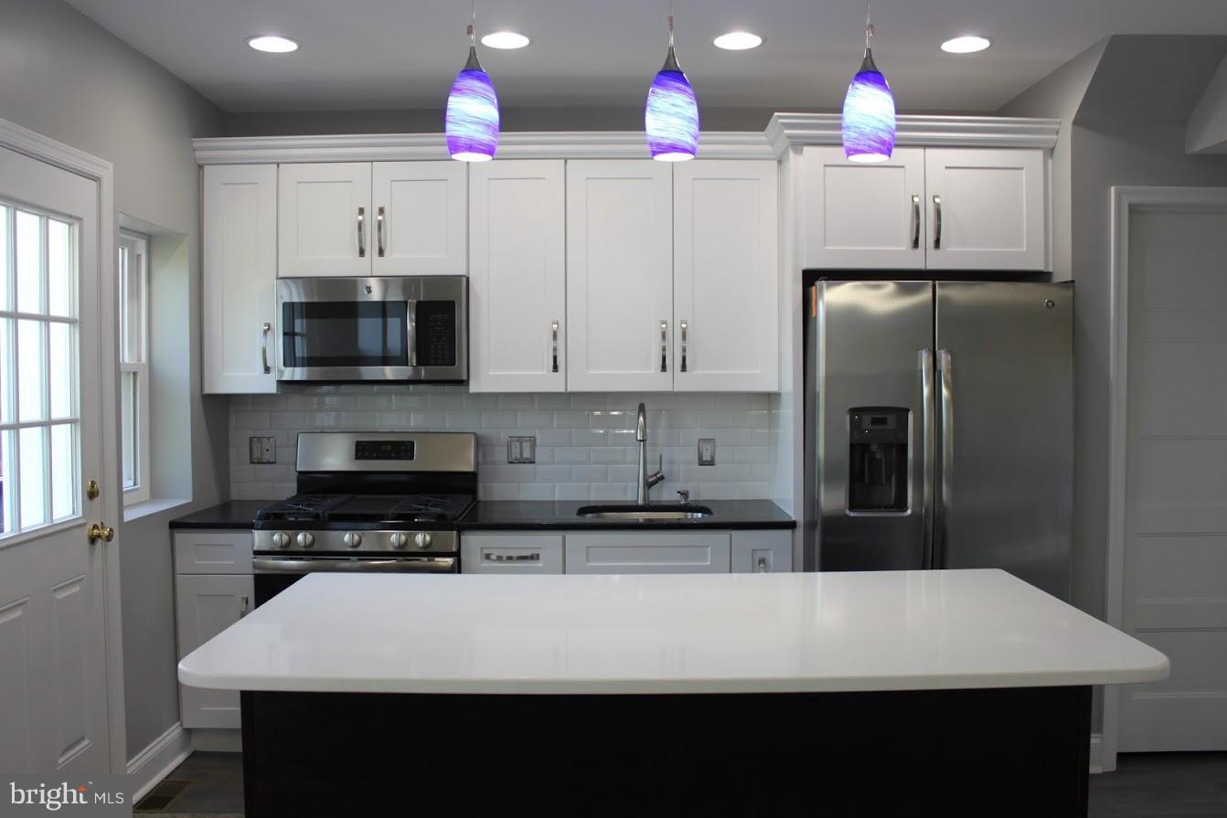 1612 Northwick Road Baltimore, MD 21218 - Photo 5 of 25 Interior (General)