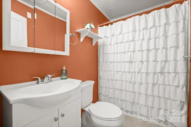 $249,900 | 2171 Gastonia Highway, Lincolnton, NC 28092