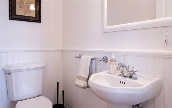 $4,500 | 4 Kay Terrace, Newport, RI 02840