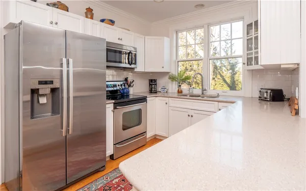 $4,500 | 4 Kay Terrace, Newport, RI 02840