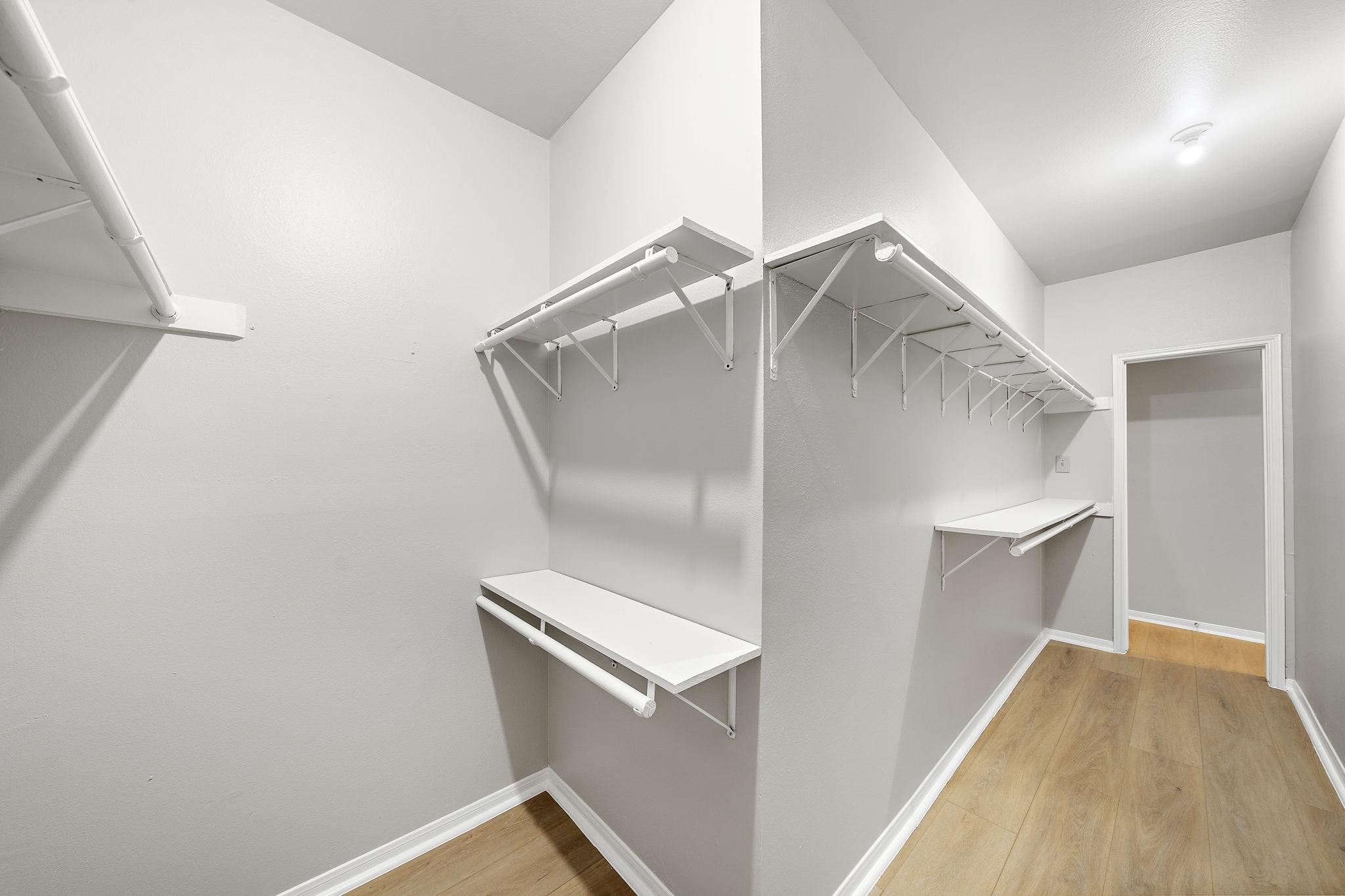 7396 Regency Square Court Houston, TX 77036 - Photo 12 of 26