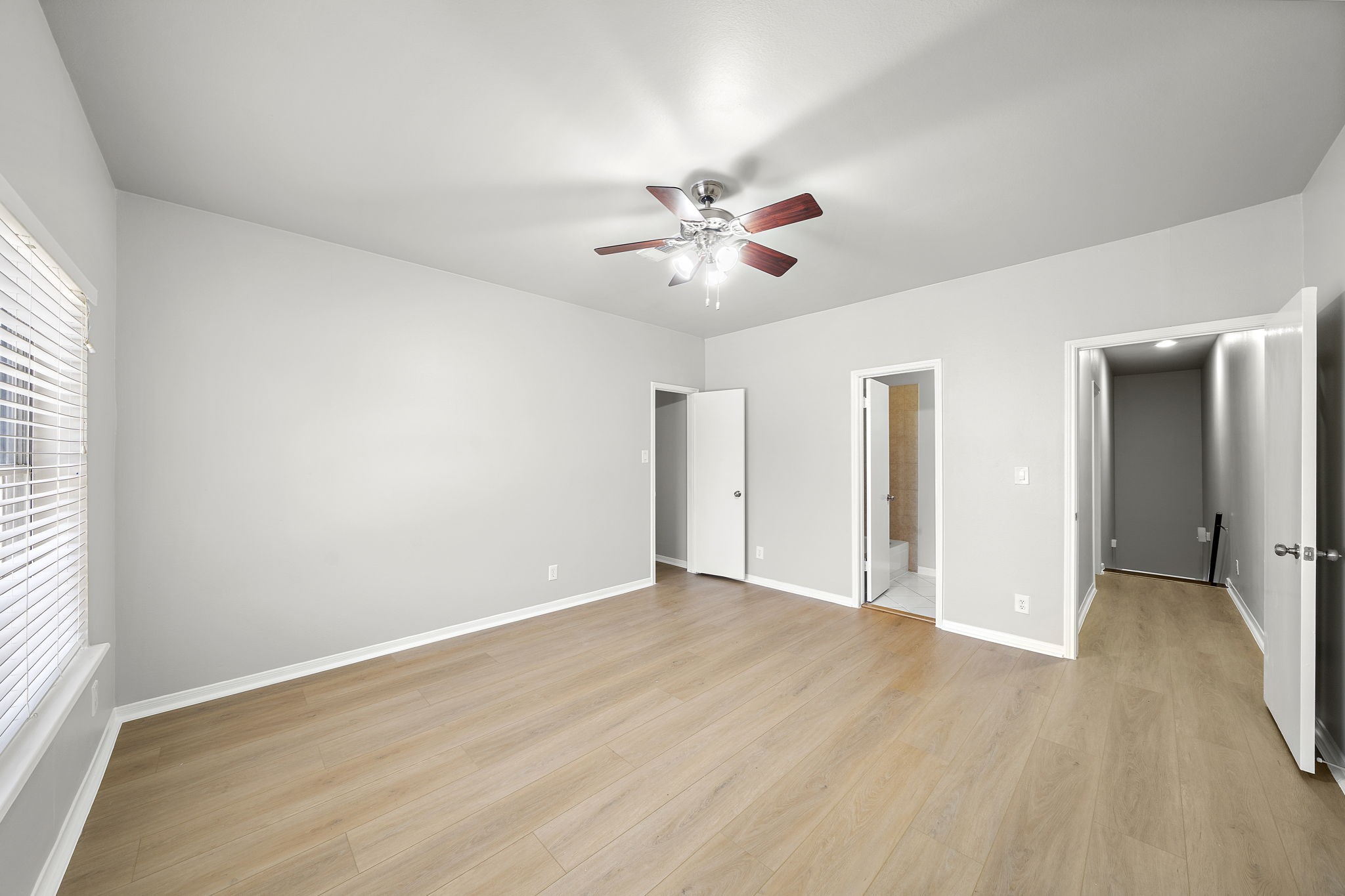 7396 Regency Square Court Houston, TX 77036 - Photo 17 of 26