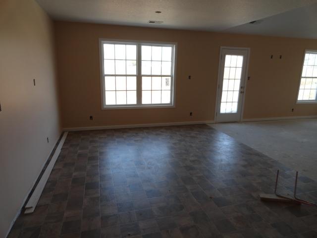 99 Kentucky Ridge Oak Grove, KY 42262 - Photo 6 of 17 Gallery Image 6