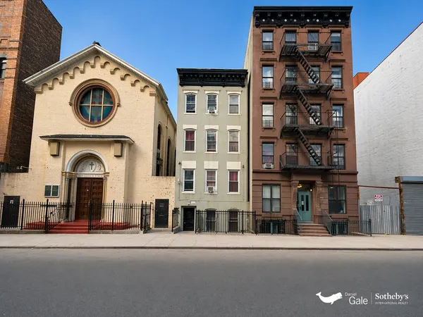 $2,700,000 | 241 East 123rd Street, Unit 17 | East Harlem