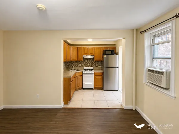 $2,700,000 | 241 East 123rd Street, Unit 17 | East Harlem