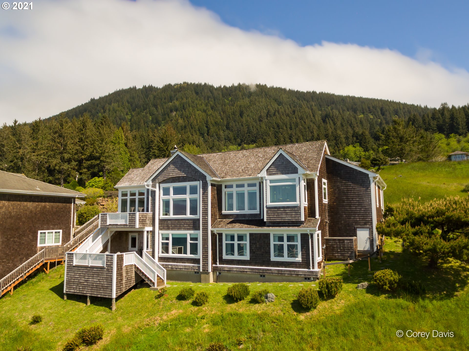 38435 Meadow Loop Nehalem, OR 97131 - Photo 2 of 24