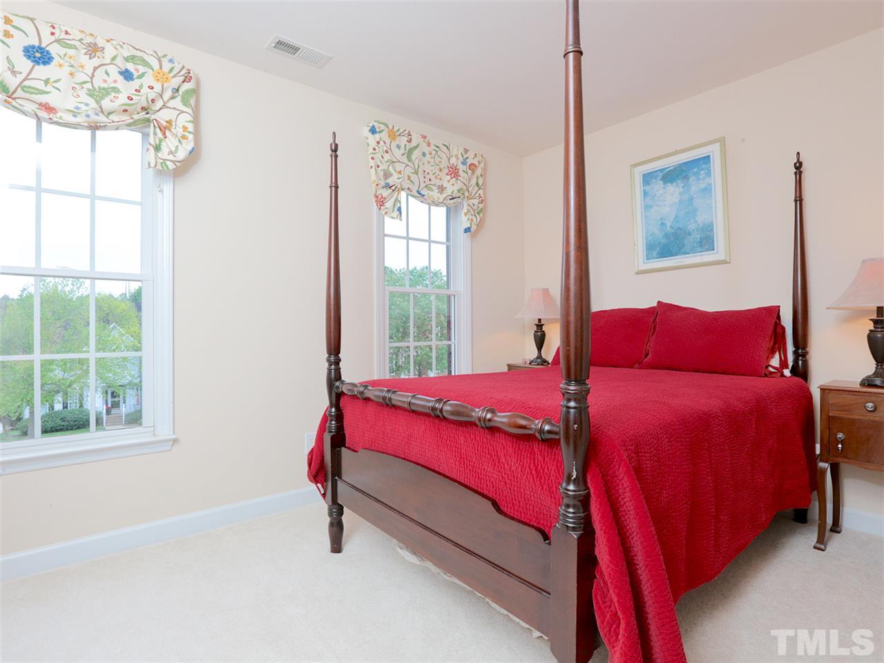 11423 Lostwood Lane Raleigh, NC 27614 - Photo 19 of 25 Gallery Image 19