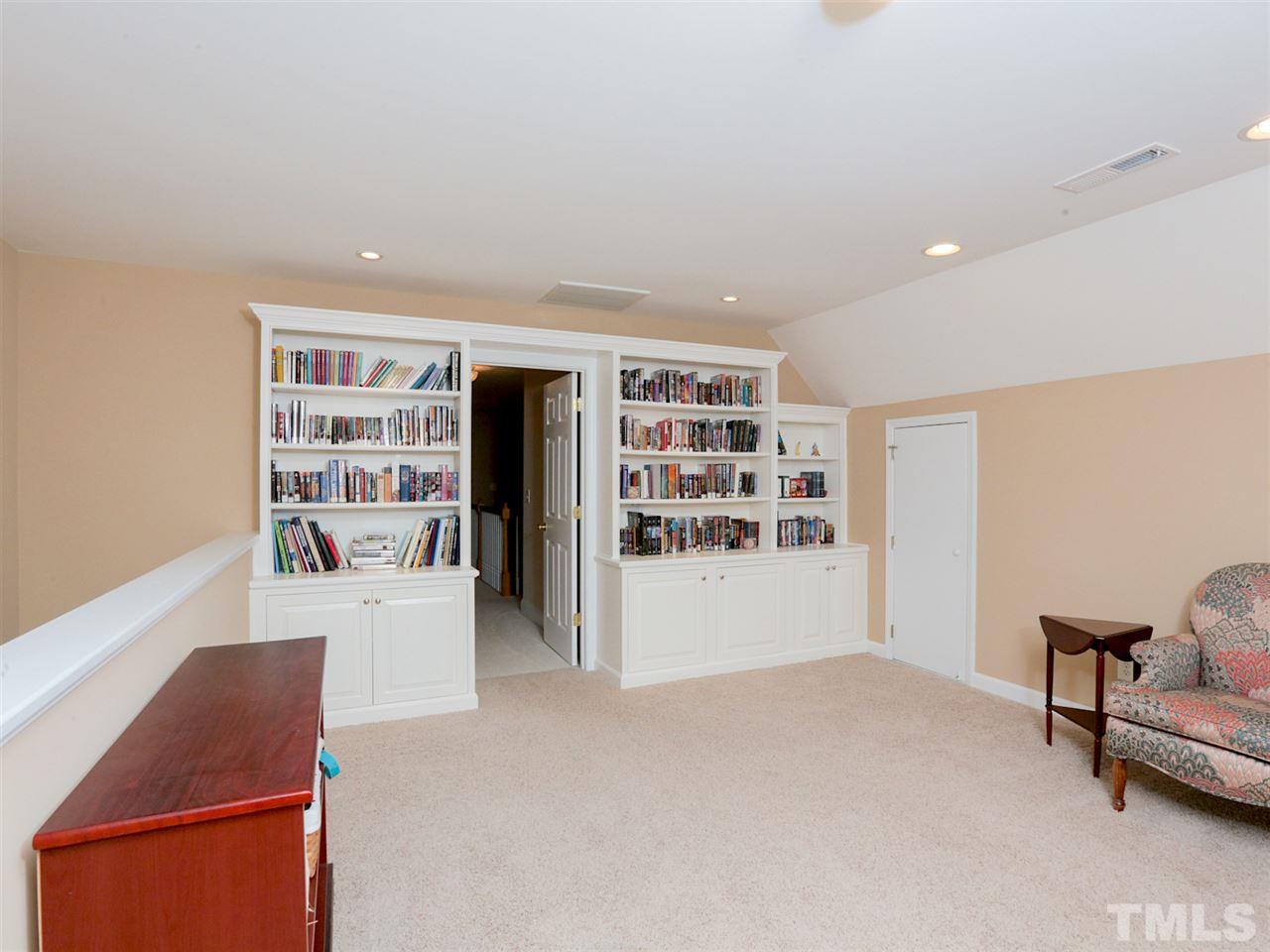 11423 Lostwood Lane Raleigh, NC 27614 - Photo 23 of 25 Gallery Image 23