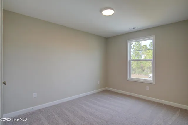 $1,975 | 217 Admiral Court, Sneads Ferry, NC 28460