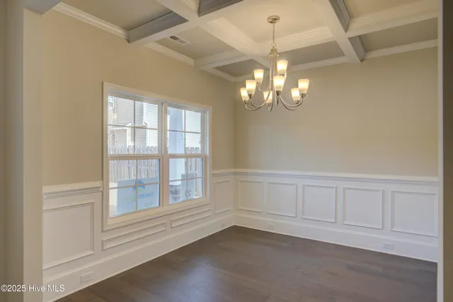 $1,975 | 217 Admiral Court, Sneads Ferry, NC 28460