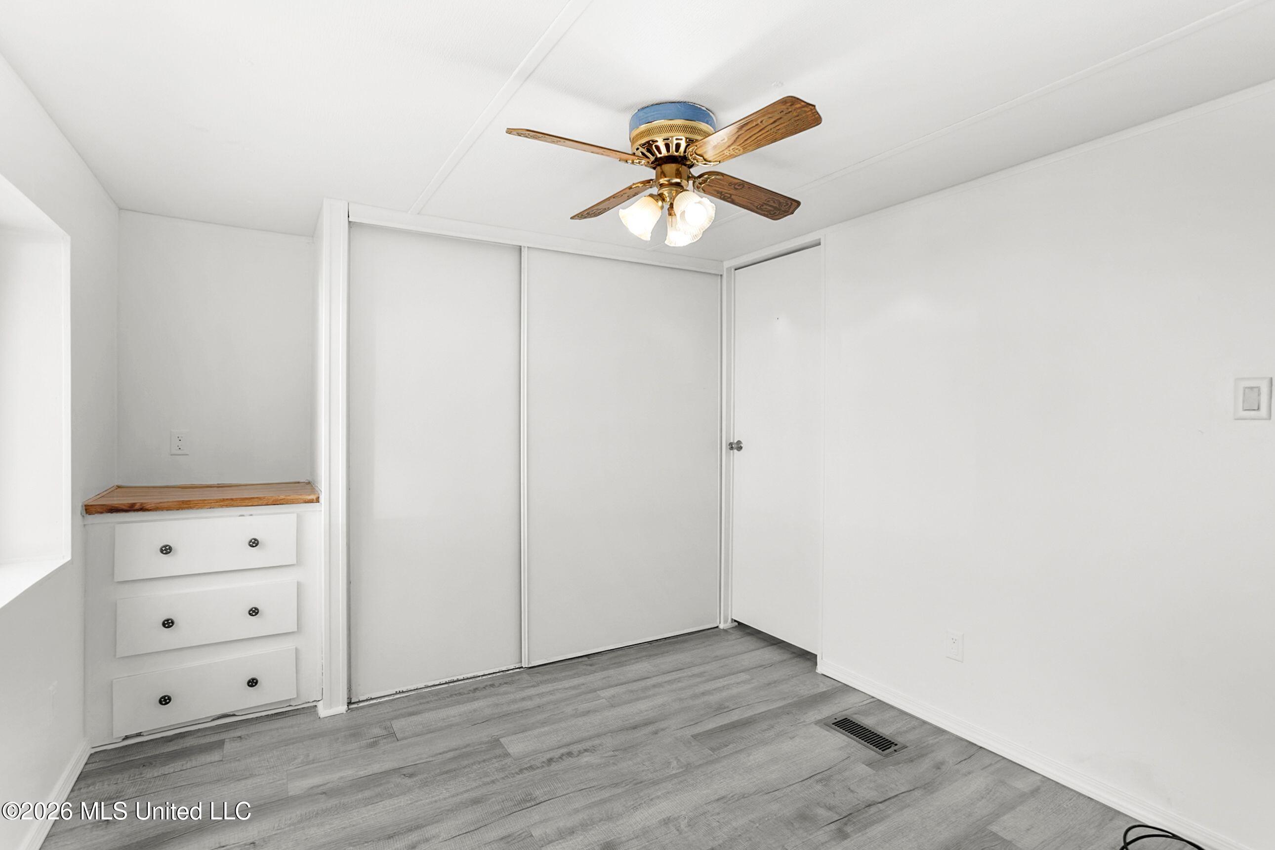 12351 Salisbury Road Gulfport, MS 39503 - Photo 18 of 29 18-Bedroom