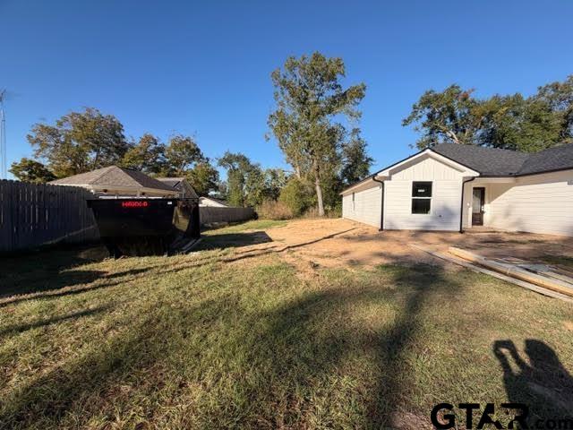 623 North Weldon Street Frankston, TX 75763 - Photo 15 of 29 a view of a house with a yard