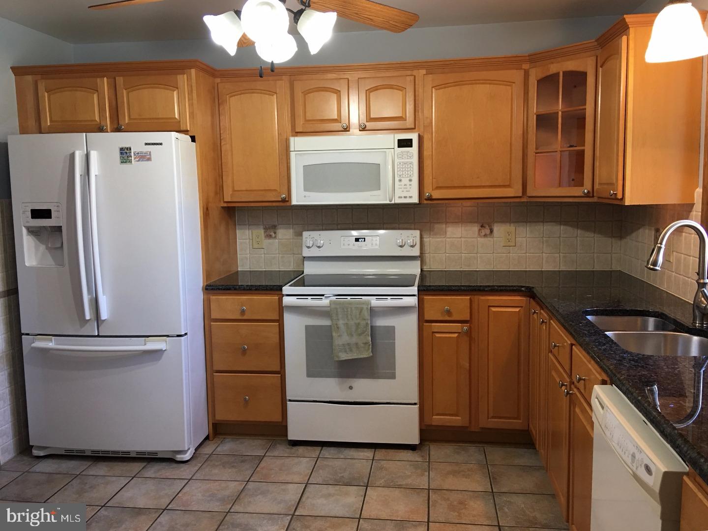 1284 Newark Road Toughkenamon, PA 19374 - Photo 3 of 13 Gallery Image 3