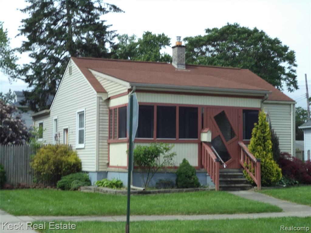 977 Montie Road Lincoln Park, MI 48146 - Photo 2 of 12