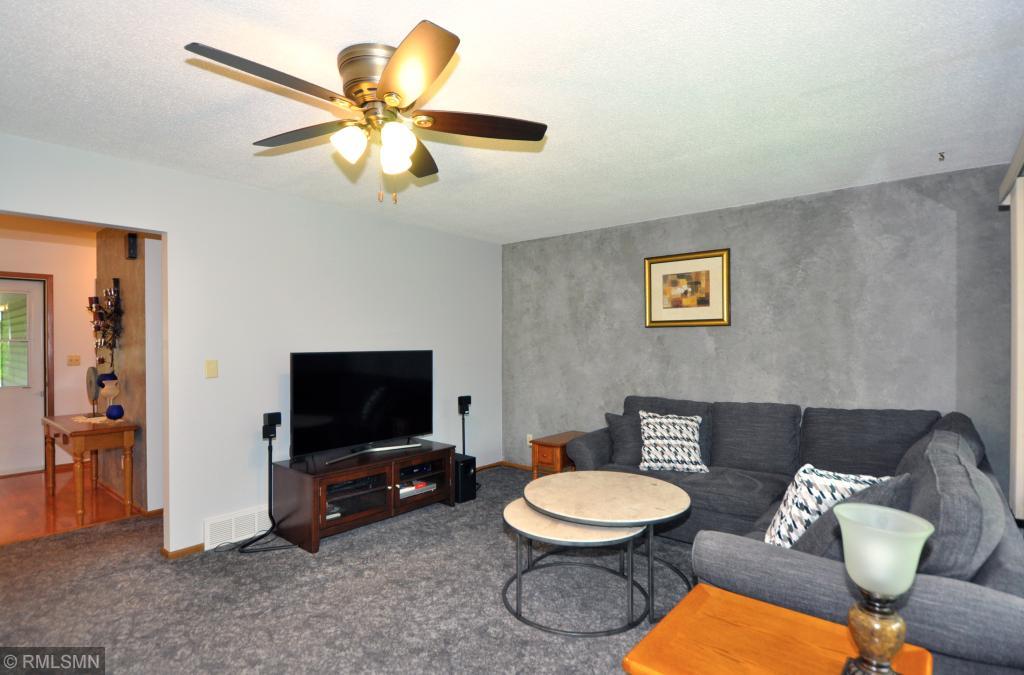 617 18th Avenue Southwest Rochester, MN 55902 - Photo 10 of 27