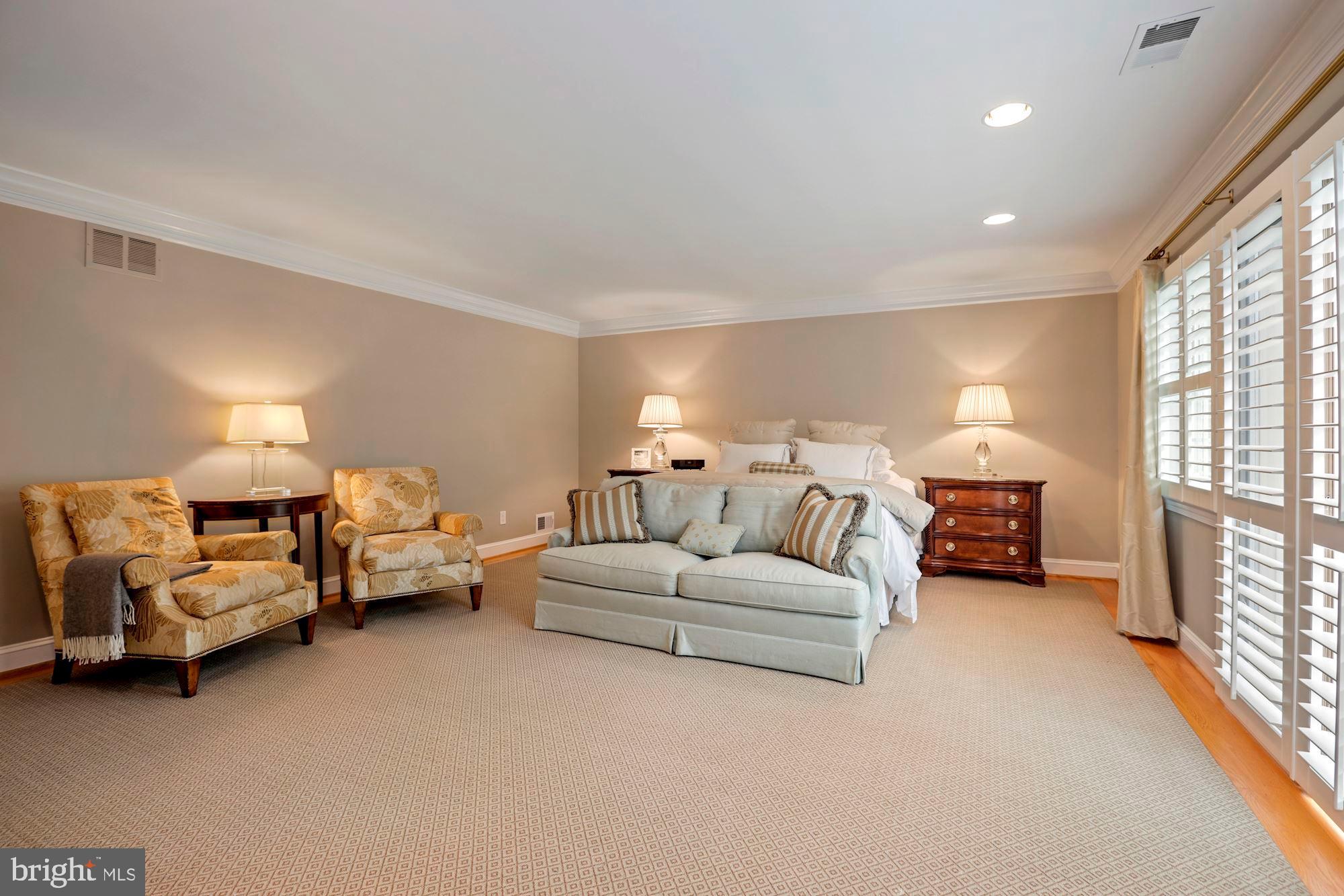 1218 Perry William Drive McLean, VA 22101 - Photo 21 of 37 Primary Bedroom