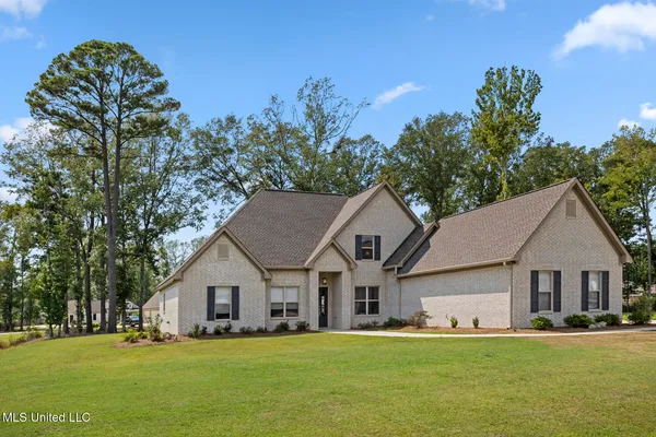 $529,500 | 301 Leland Drive, Brandon, MS 39042
