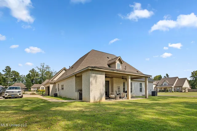 $529,500 | 301 Leland Drive, Brandon, MS 39042