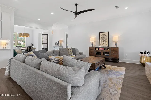 $529,500 | 301 Leland Drive, Brandon, MS 39042