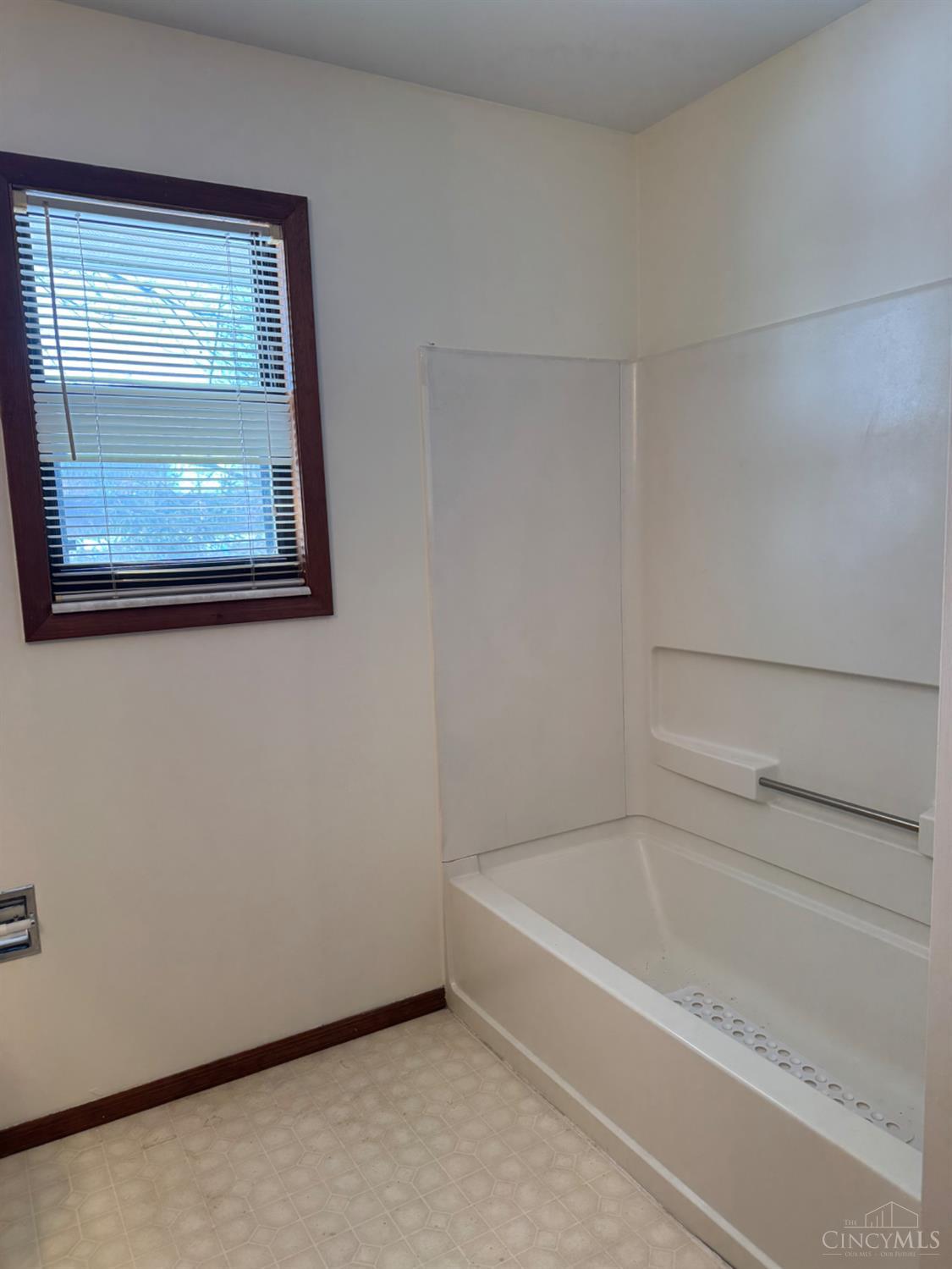 6578 Charlesgate Road Huber Heights, OH 45424 - Photo 38 of 53