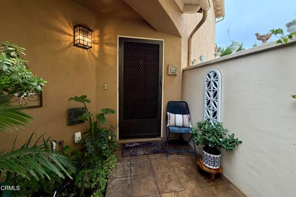 $925,000 | 1150 Corte Riviera, Camarillo, CA 93010