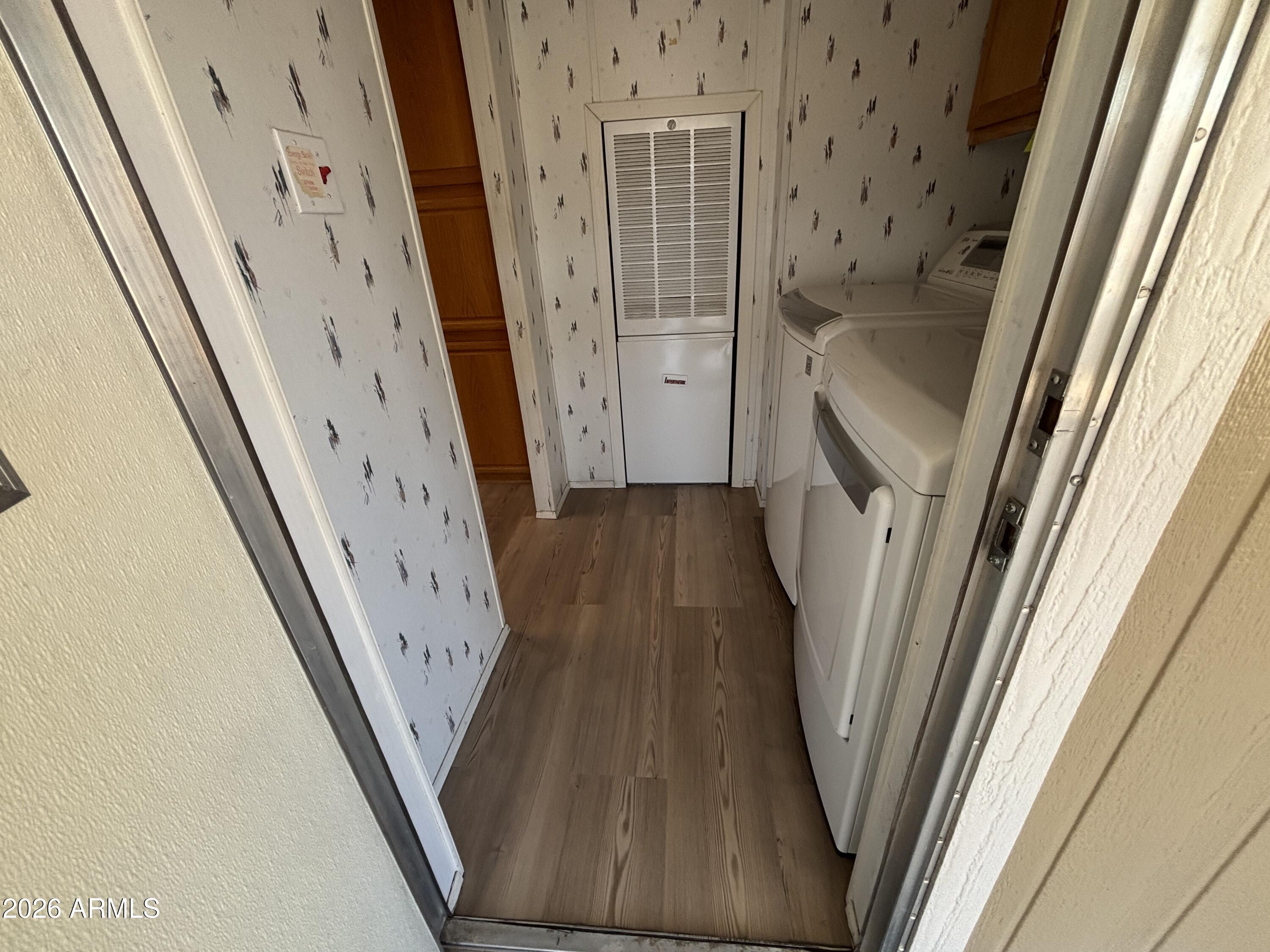 3355 South Cortez Road, Unit 28 Apache Junction, AZ 85119 - Photo 17 of 24 Washer/Dryer Included