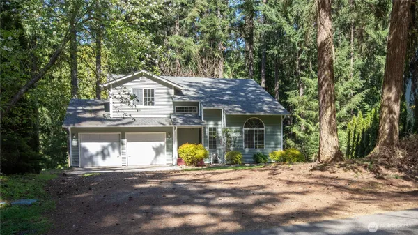 $414,000 | 22530 Bluewater Drive Southeast, Yelm, WA 98597