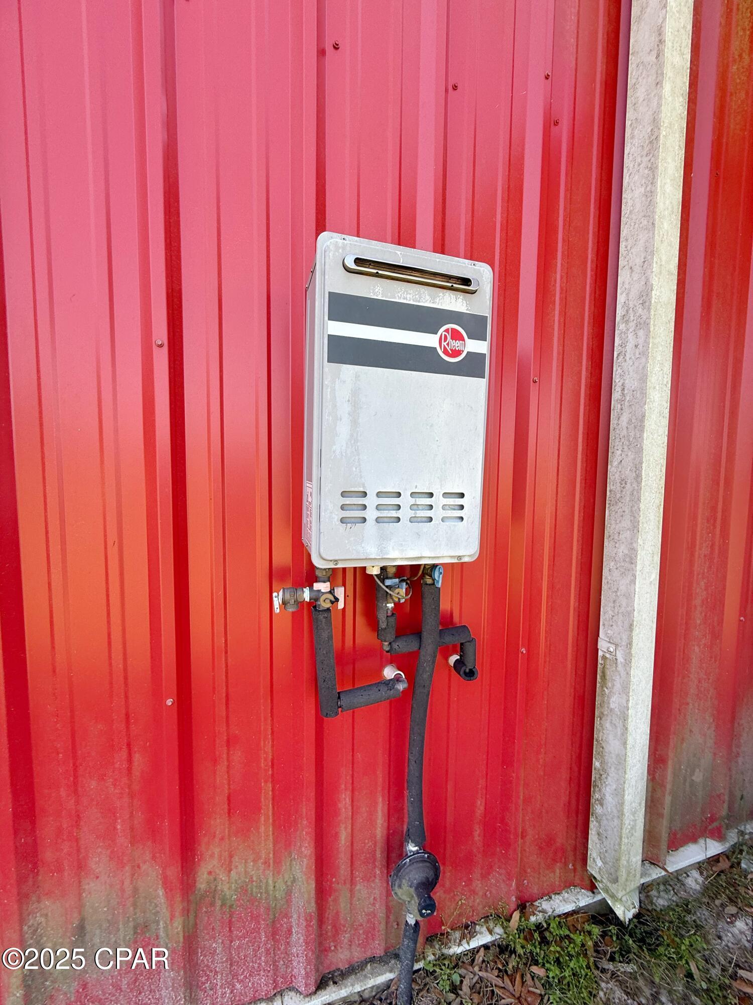 6491 Wolf Pond Road Bascom, FL 32423 - Photo 26 of 48