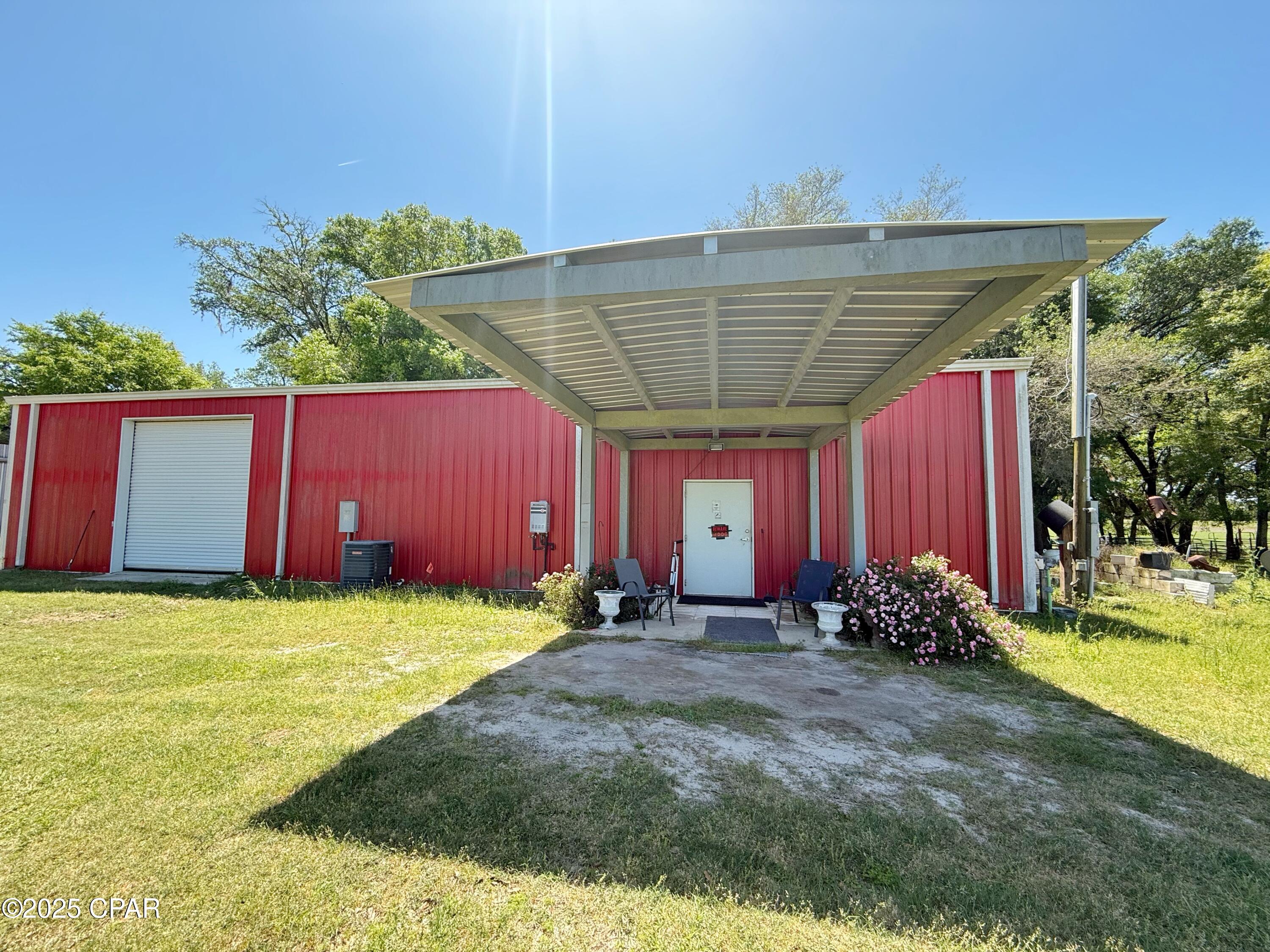 6491 Wolf Pond Road Bascom, FL 32423 - Photo 29 of 48