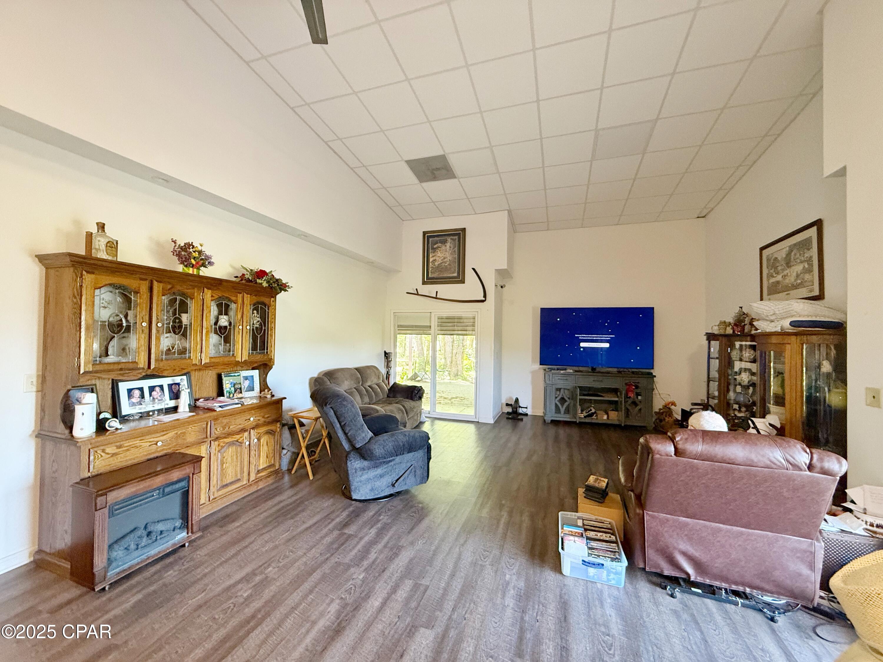 6491 Wolf Pond Road Bascom, FL 32423 - Photo 8 of 48