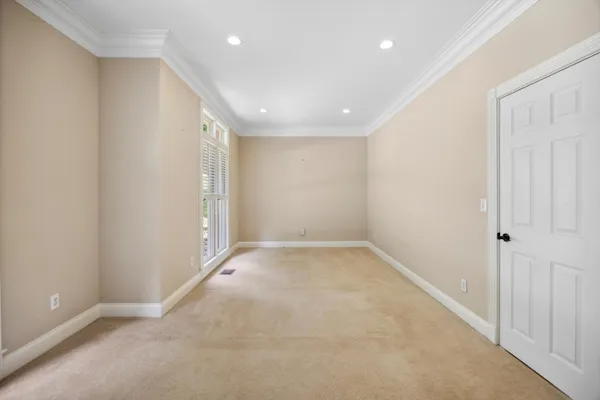 $720,000 | 310 Bluffs Road North, South Pittsburg, TN 37380