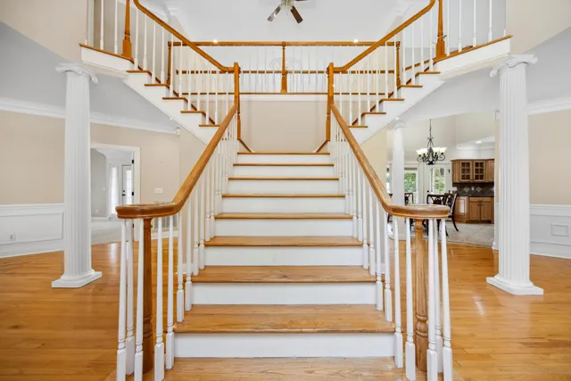 $720,000 | 310 Bluffs Road North, South Pittsburg, TN 37380