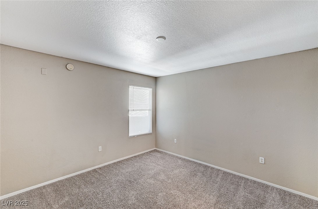 555 East Silverado Ranch Boulevard, Unit 2086 Las Vegas, NV 89183 - Photo 16 of 19
