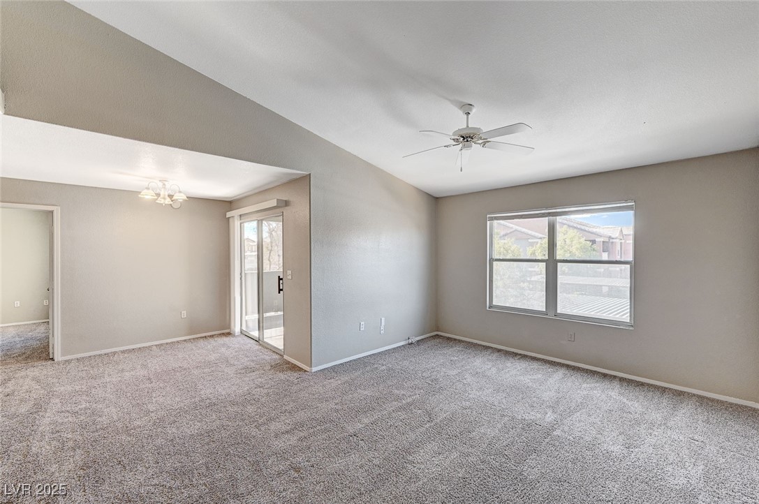 555 East Silverado Ranch Boulevard, Unit 2086 Las Vegas, NV 89183 - Photo 3 of 19