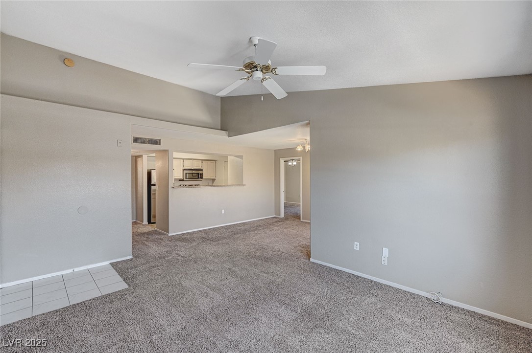 555 East Silverado Ranch Boulevard, Unit 2086 Las Vegas, NV 89183 - Photo 4 of 19