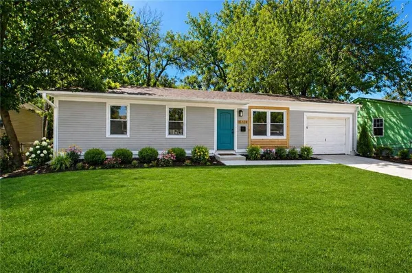 $239,900 | 15324 Fuller Avenue, Grandview, MO 64030