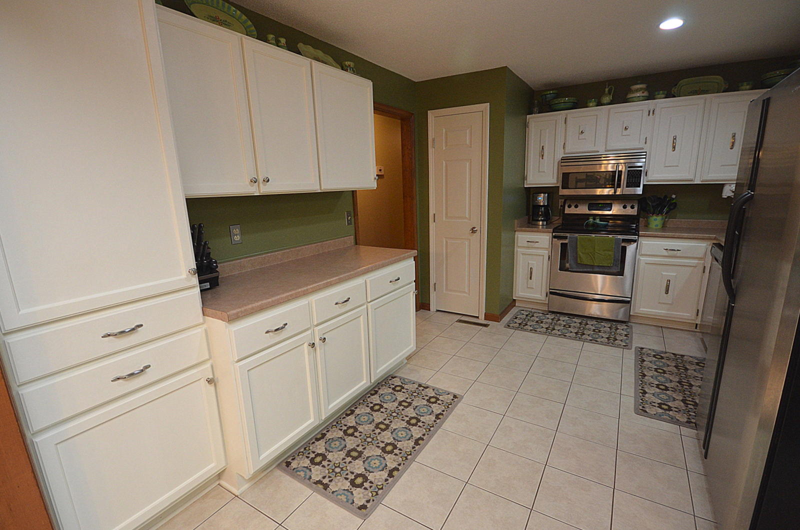 2134 David Miller Road Johnson City, TN 37604 - Photo 5 of 47 DSC_0733