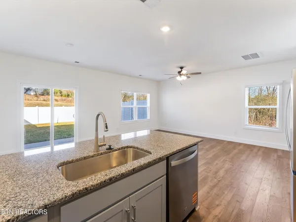 $2,200 | 3503 Bisham Wood Lane, Powell, TN 37849