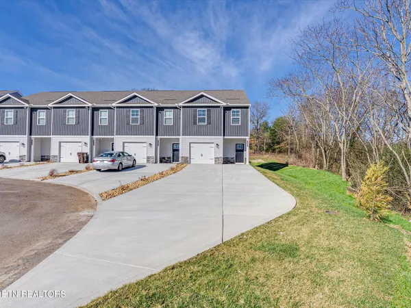 $2,200 | 3503 Bisham Wood Lane, Powell, TN 37849